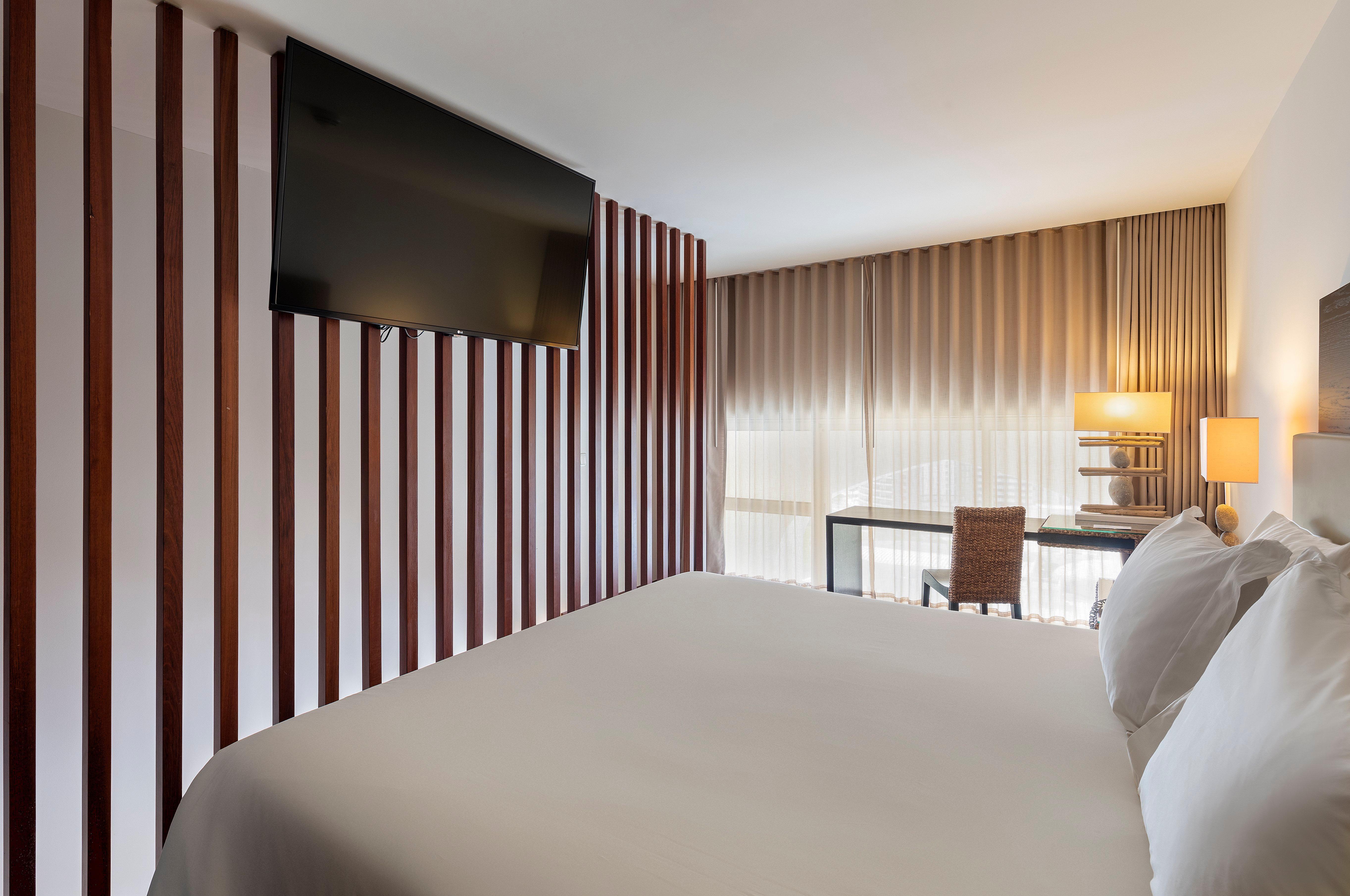 Crowne Plaza Vilamoura - Algarve By Ihg Eksteriør billede A room at the hotel